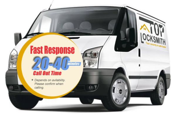 24 Hour emergency locksmith in Golcar